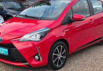 Toyota Yaris 75.944 km 14.999 &euro; Berlin 13589