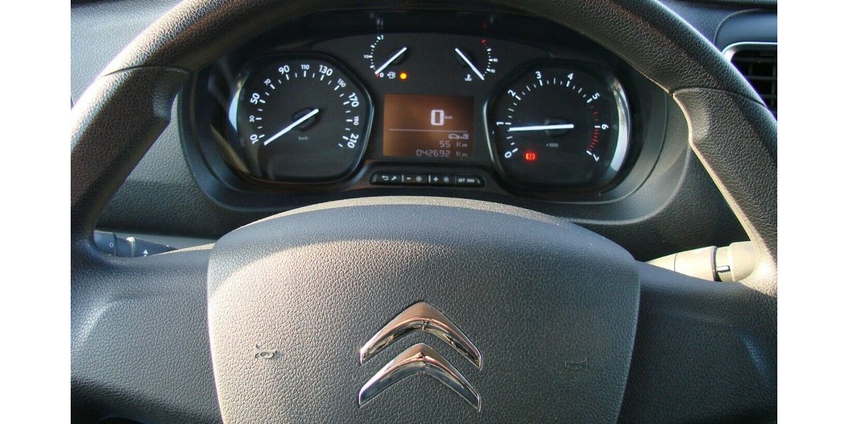 Citroen Jumpy 2,0d L2 Kasten Club M erhöhte Nutzlast Kamer 42.692 km 16.980 &euro; Falkensee 14612