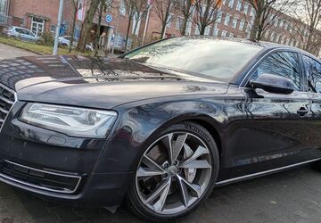 Audi A8 134.000 km 24.500 &euro; Berlin 12277