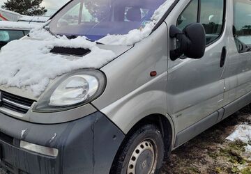 Opel Vivaro 253.424 km 5.970 &euro; Berlin - Französische Buchholz 13127