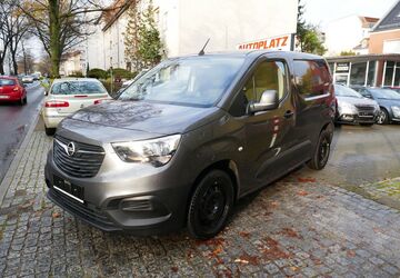 Opel Combo 116.210 km 8.250 &euro; Berlin-Tempelhof 12105