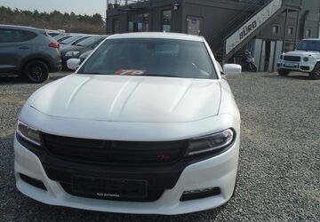 Dodge Charger 185.000 km 15.950 &euro; Wildau 15745